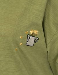 تیشرت زنانه گلدوزی آبپاش گل و قلب - تصویر 2