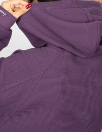 هودی کراپ زنانه آستین رگلان روشنک - تصویر 4