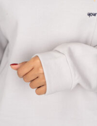 بلوز زنانه سرشانه افتاده گلدوزی شاینا - تصویر 3