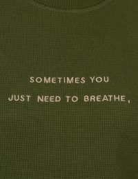 بلوز زنانه بیسکویتی سودابه - تصویر 2