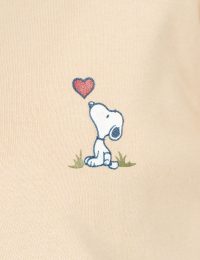 بلوز زنانه چاپدار اسنوپی کوچولو - تصویر 2