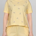 تیشرت زنانه چاپدار اسنوپی خوشحال