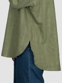 شومیز زنانه تمام دکمه سارا - تصویر 5