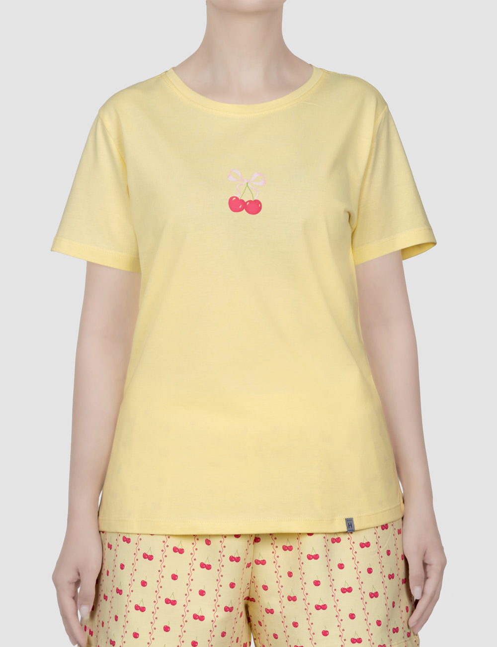 تیشرت-زنانه-چاپدار-آلبالو (3) تیشرت زنانه چاپدار آلبالو - تصویر 1