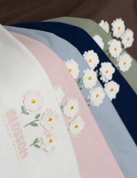 تیشرت زنانه چاپدار گلرو - تصویر 2